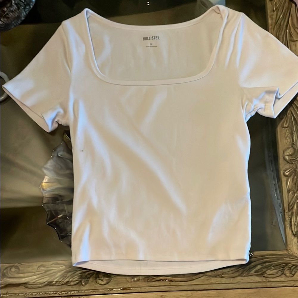 Hollister Women's Low Cut White Top